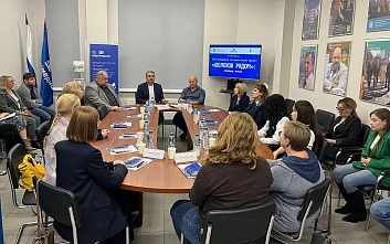 По-прежнему Шолохов рядом...