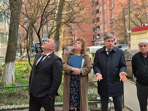  Ситуация по проблемному адресу взята на депутатский контроль