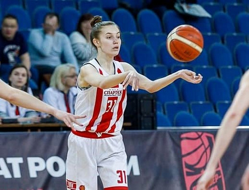 Первый новичок в баскетбольном клубе «Ростов-Дон-ЮФУ»