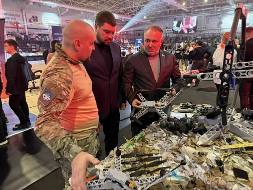 Дроны помогают в зоне СВО , но не менее важно и мирное их применение!