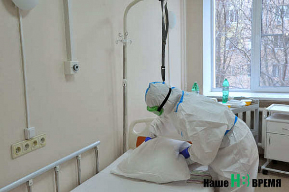 Ковидный госпиталь в ЦГБ Ростова-на-Дону сократили до 100 коек