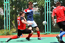 Попали в струю