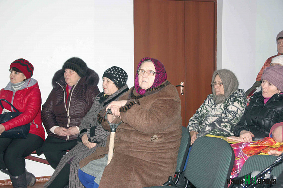 Как пожилым пайщикам отстоять свои права? Ведь условия чаще всего диктует арендатор, а не согласен – бери землю и сам обрабатывай. Как пожилым пайщикам отстоять свои права? Ведь условия чаще всего диктует арендатор, а не согласен – бери землю и сам обрабатывай.