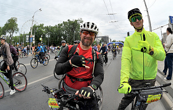 Вчера в Ростове прошел традиционный велосипедный пробег