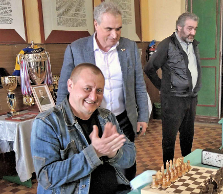 Таким запомнился нам Михаил Корниенко...