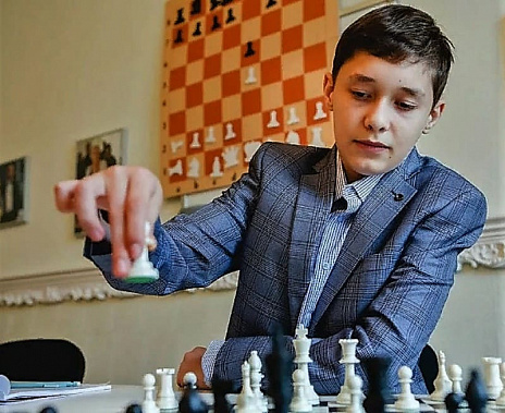 Донской гроссмейстер Андрей Есипенко принят в состав чемпионского клуба «Медный всадник»