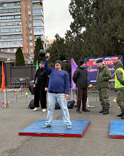 09 03 2026 В Новочеркасске провели спортивный праздник в честь 8 Марта