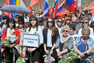 На братских могилах не ставят крестов