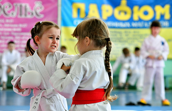 На татами пригласили детей