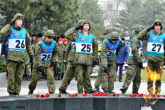 К 100-летию училища ВДВ