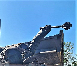 Из «музея» в Ростовской области правоохранители вывезли скульптуры казака-коллаборациониста