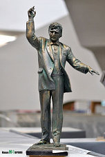 Памятник Назаретову: конкурс продолжается