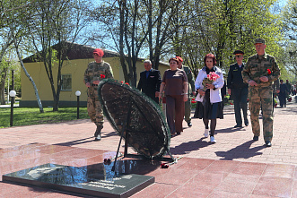 19 04 2025 На Дону вспомнили трагические события тридцатилетней давности