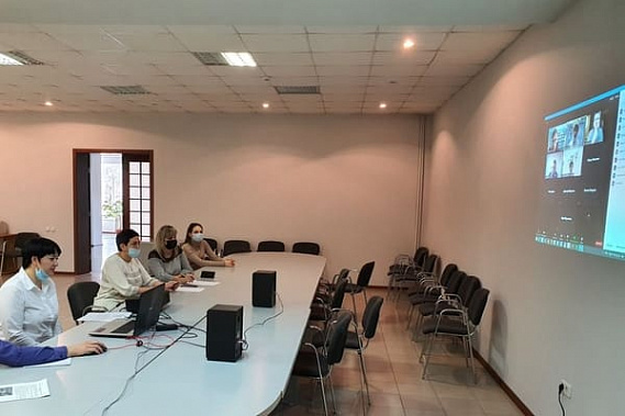 Получить консультацию по профориентированию школьники могут прямо из дома или учебного класса