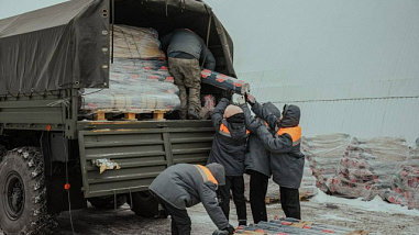 Новую партию выпущенной в Ростове защитной пленки оперативно передадут бойцам в зоне СВО: продолжение темы