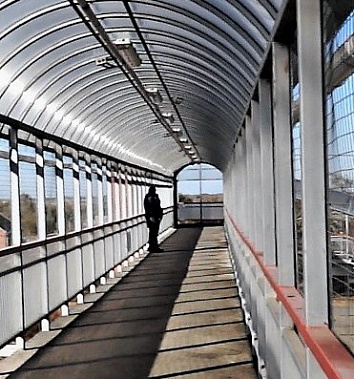 Береженого  железнодорожная инфраструктура сбережёт...