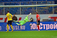 10 11 2024 ФК «Ростов» на своем поле победил подмосковный клуб «Химки»