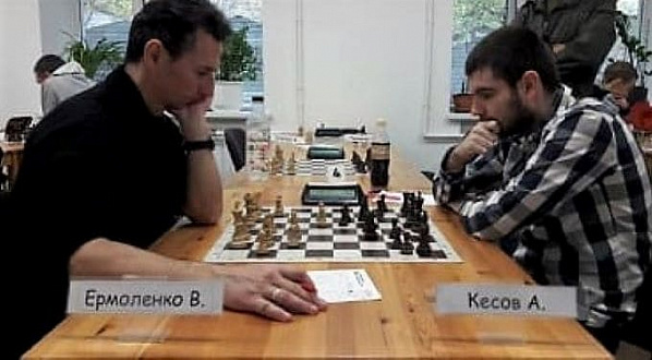 Ростовский шахматист Артем Кесов выиграл турнир с рейтингом ФИДЕ