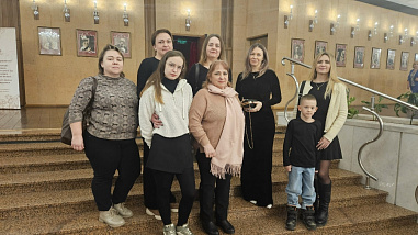 Жены и дети участников СВО посетили «Белую Акацию»