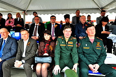06 05 2026 Почти десять тысяч человек поприветствовали ретропоезд «Победа» в Ростове