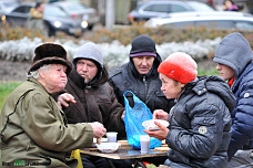 Новогодние подарки малоимущим