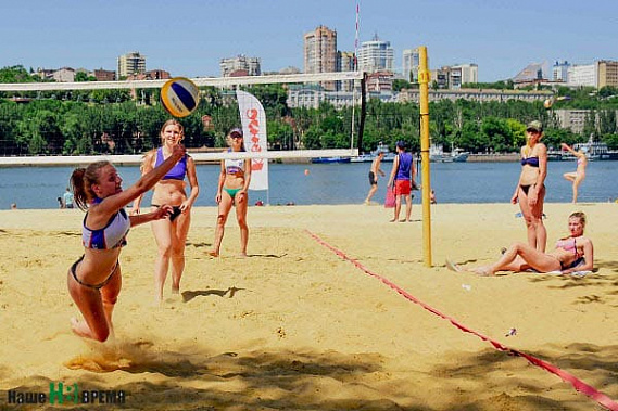 Среди женских команд, игравших в турнире, почти треть были ростовскими.