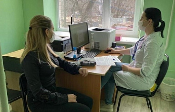 В поликлиники Ростова за сутки поступило почти 5 тысяч вызовов