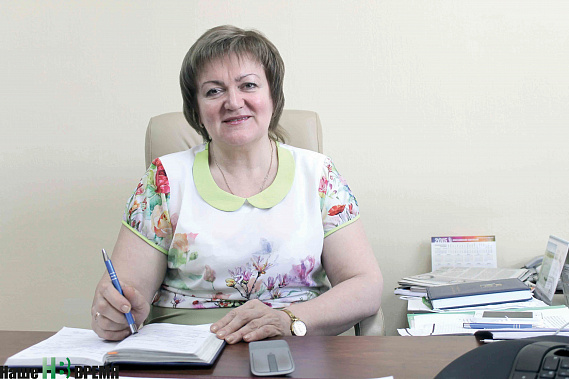 «Самое главное для власти – преемственность: ведь дела, которые нужны людям, которые делают их жизнь лучше, надо доводить до конца… хотя точнее – до нового уровня. Ведь одно дело заканчивается, на его базе появляются новые идеи, новые планы». «Самое главное для власти – преемственность: ведь дела, которые нужны людям, которые делают их жизнь лучше, надо доводить до конца… хотя точнее – до нового уровня. Ведь одно дело заканчивается, на его базе появляются новые идеи, новые планы».