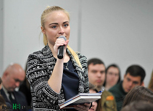 Под знаком добровольца