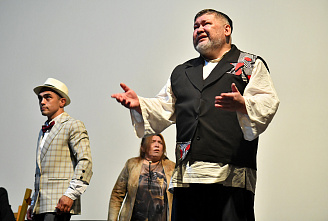 06 11 2025 В Ростове прошел фестиваль народных и любительских театров