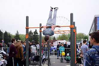 Легкоатлетическая эстафета на Театралке