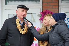 Блиноделие и громкий свист