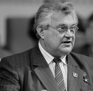 Умер легендарный директор «Ростсельмаша» Юрий Песков