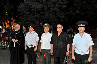 Вставай, страна огромная…