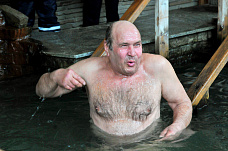 17 01 2026 Крещенские купания - польза или вред здоровью