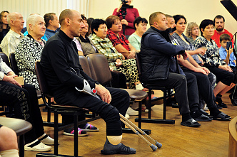 07 11 2025 Ростовскому госпиталю для ветеранов войн подарили концерт и библиотеку