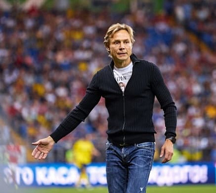 Валерий Карпин попросил поддержки у болельщиков