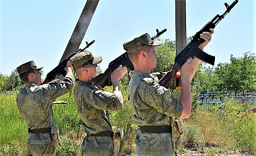 Морозовск: через 80 лет вернулся с войны солдат Дмитрий Зуев