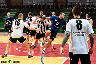 «Лидер» погасил «Факел»