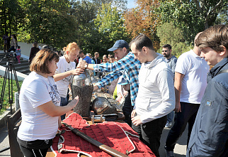 На ристалище вызываются…