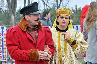 В Ростове отпраздновали Масленицу