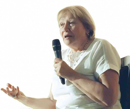 ЖЕНА БЫКОВА