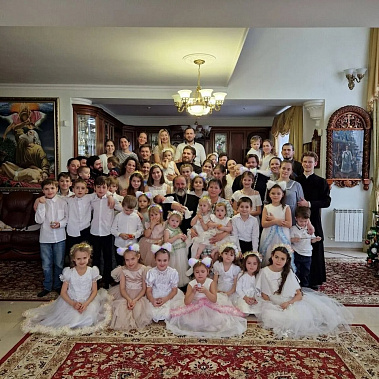 Семья Осяков. Фото из семейного архива.