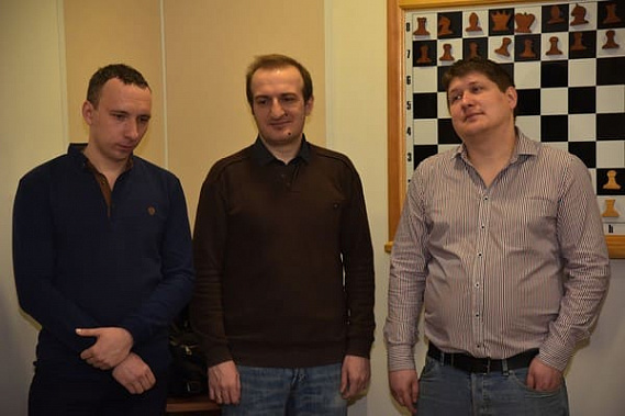 Мастер ФИДЕ Дмитрий Елизаров, гроссмейстеры Артур Габриелян и Дмитрий Кряквин