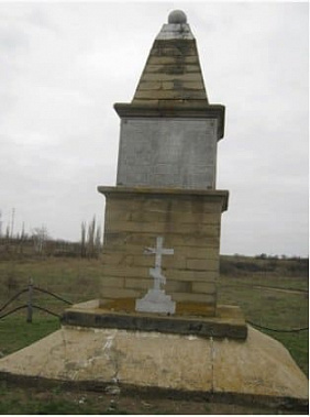 В Усть-Донецком районе заканчивают реконструкцию памятника героям Русско-японской войны