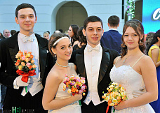 Мы пишем историю страны