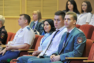 Поют силовики