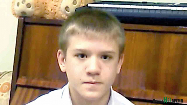 Славе нужна мама