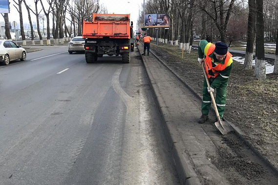 Уборка на ростовских улицах. Источник фото: rostov-gorod.ru