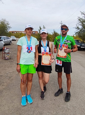 Белокалитвинская незрячая бегунья победила в марафоне